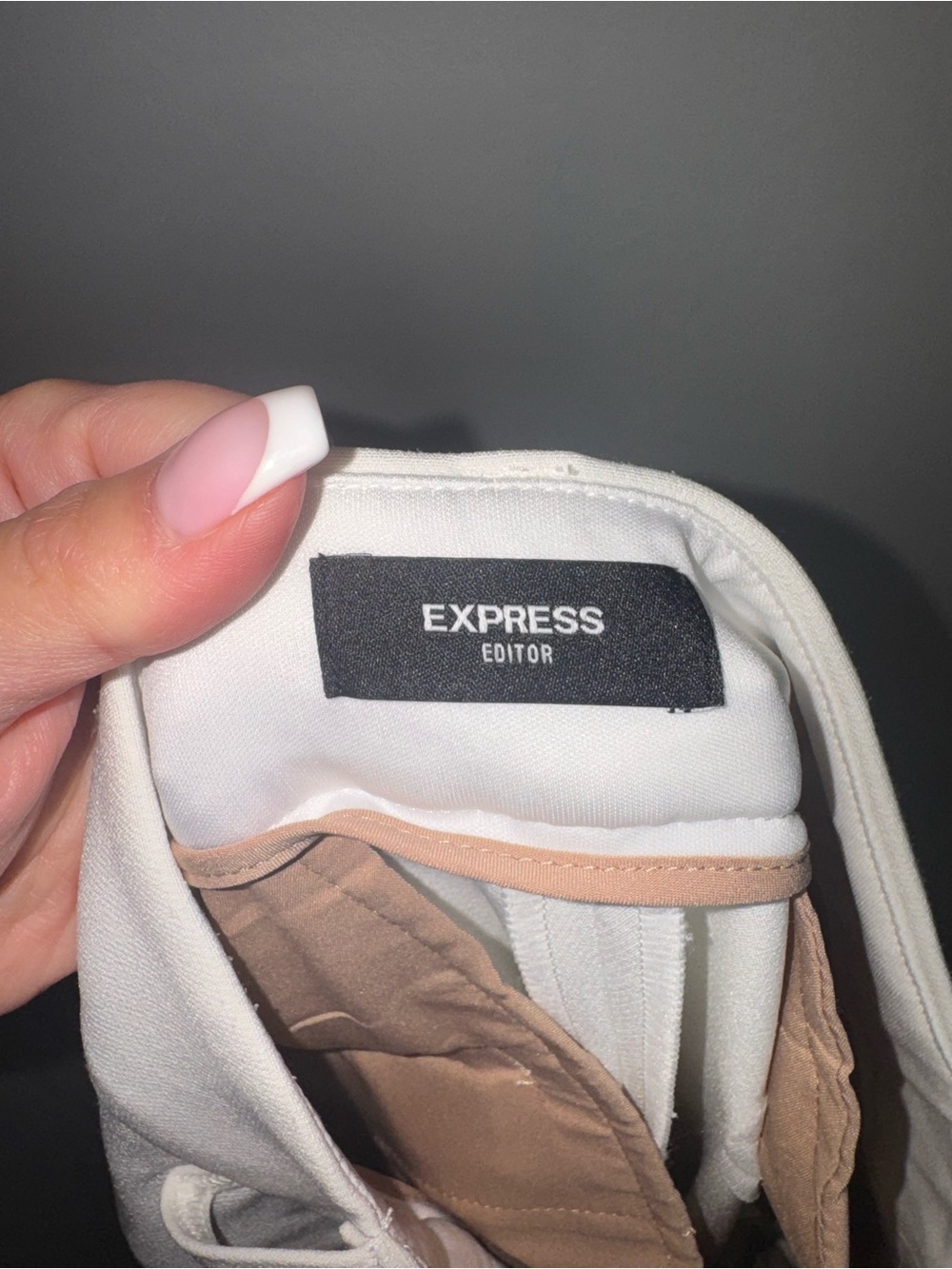 EXPRESS Editor Mid Rise Skyscraper Pants/ Size 6R - Picture 6 of 8